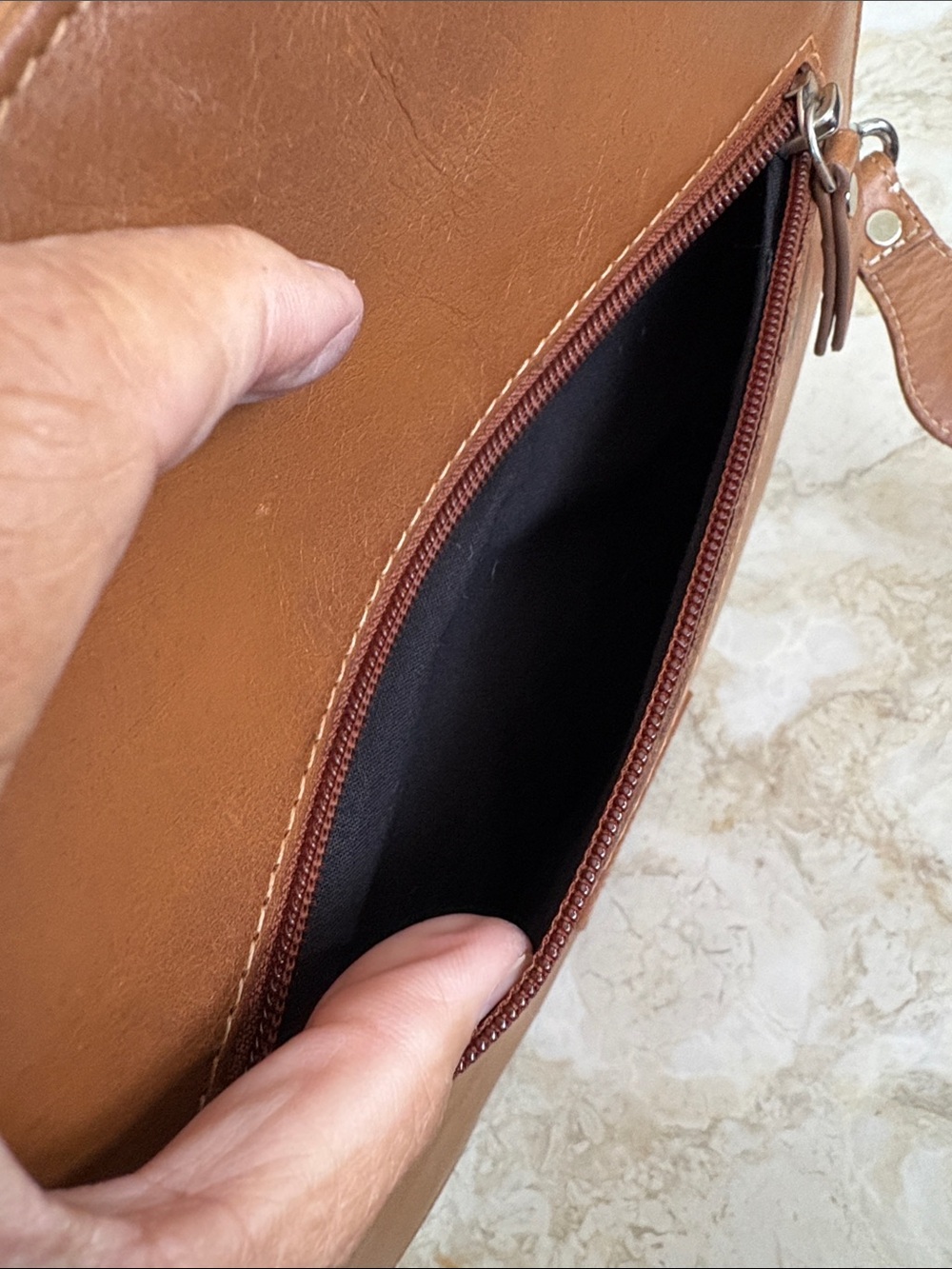 Myra Prairie Dreams Handtooled Round Leather Bag - As New - Boho - Picture 16 of 16